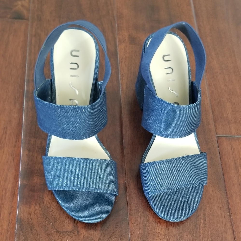 UNISA "Audrey" Double Band Denim Sandals - Size 6.5